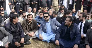 ইমরানের শারীরিক অবস্থা নিয়ে সরকার মিথ্যাচার করেছে: পিটিআই